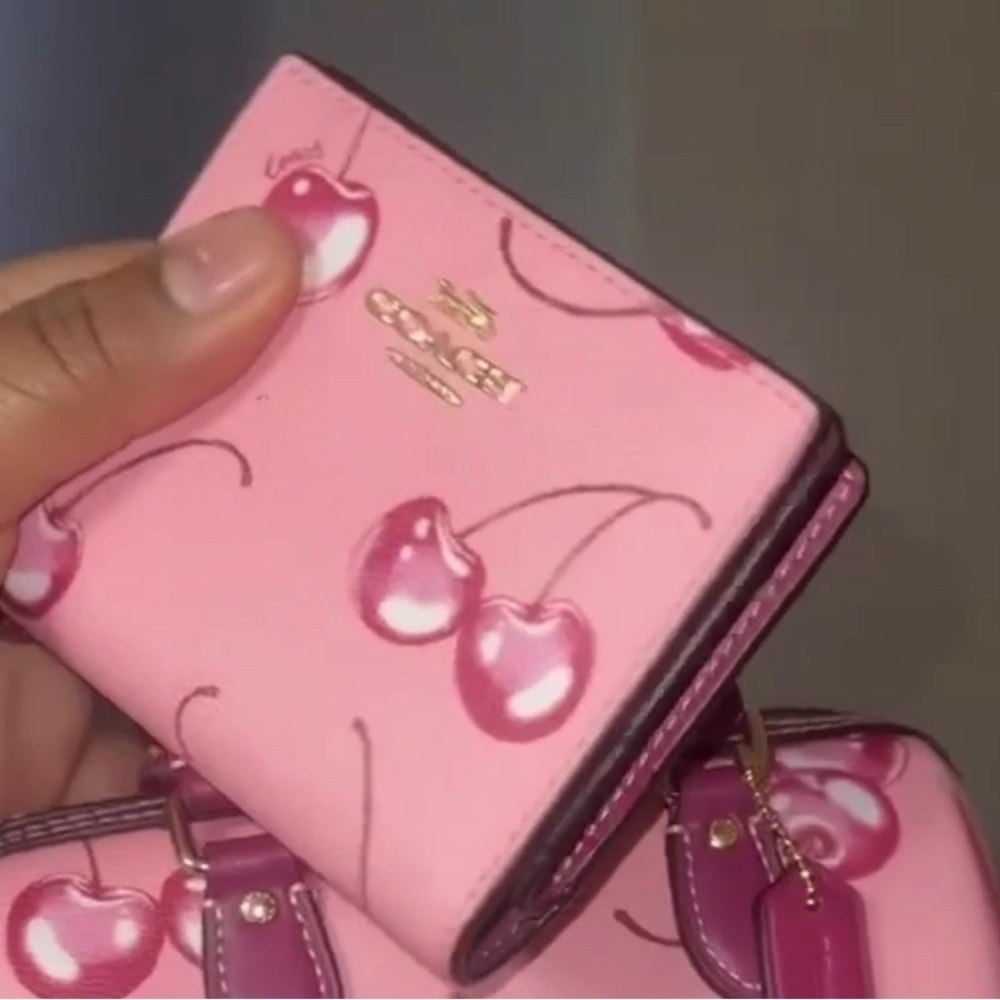 COACH CHERRY WALLET